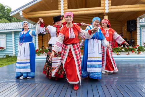 Алексеевский район представил сказочное подворье на Казанском Сабантуе