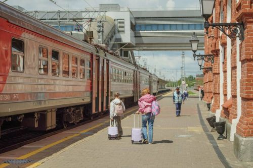 Детский отдых в Крыму приостановлен: республика меняет маршруты летнего отдыха