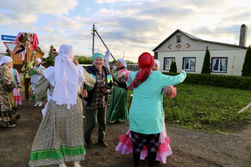 В Алексеевском прошел традиционный сбор подарков к Сабантую