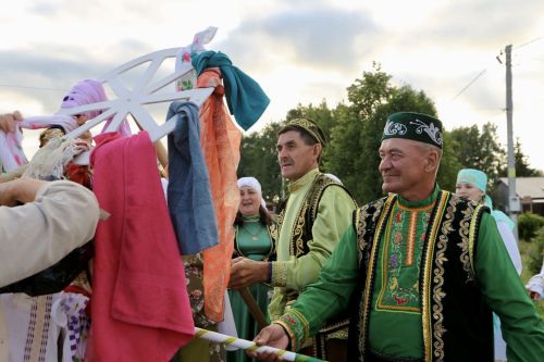 В Алексеевском прошел традиционный сбор подарков к Сабантую