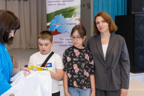 В Алексеевском районе наградили победителей конкурса по дорожной безопасности