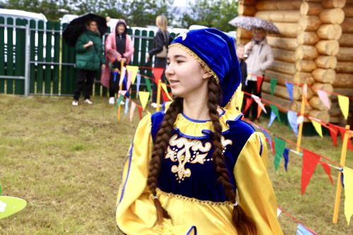 Сабантуй-2026 собрал тысячи гостей на главном майдане района