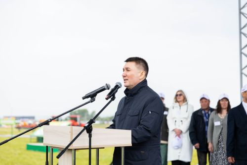 Сабантуй-2026 собрал тысячи гостей на главном майдане района