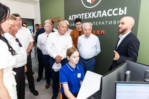 В Алексеевском районе открыли агротехкласс кооперативного профиля