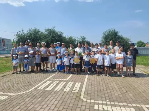 Моряки района отметили праздник