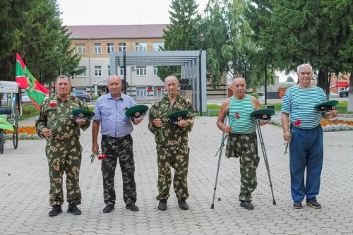 В Алексеевское прибыл участник велопробега памяти погибших бойцов СВО
