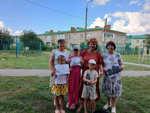 В Алексеевском прошли библиотечные посиделки «Лето – это маленькая жизнь»