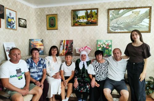 «Главное богатство – семья»: как Зульфия Суниева встретила 90-летний юбилей
