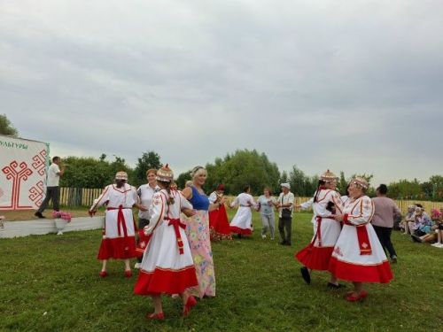 Чувашские традиции объединили поколения в Алексеевском районе