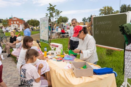 «Нескучная школа» прошла в Алексеевском парке «Семья»
