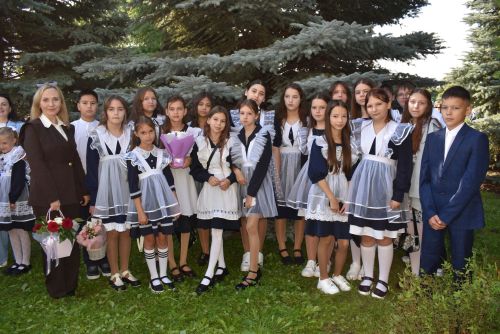 В Алексеевской школе №1 прозвенел первый звонок