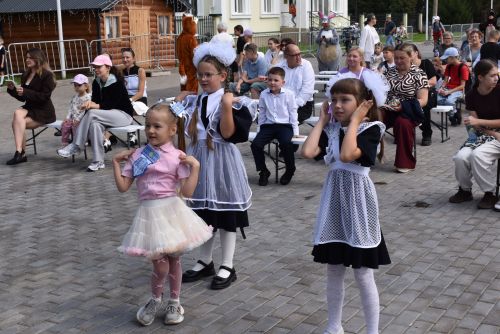День знаний продолжился праздником на Соборной площади