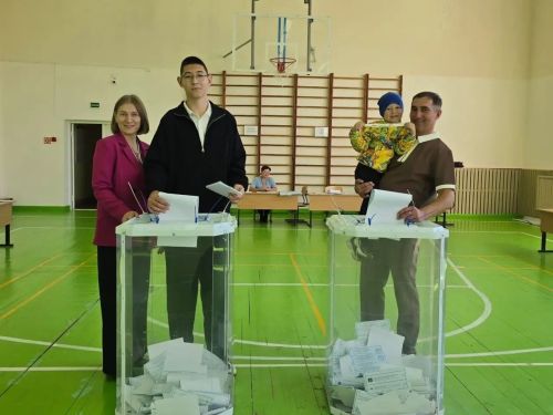 Многодетная семья из Алексеевского района голосует вместе