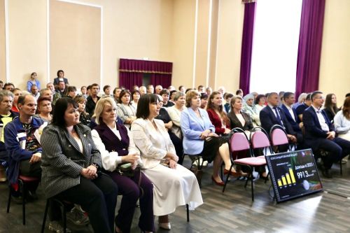 В Большеполянском поселении обсудили итоги работы и планы развития