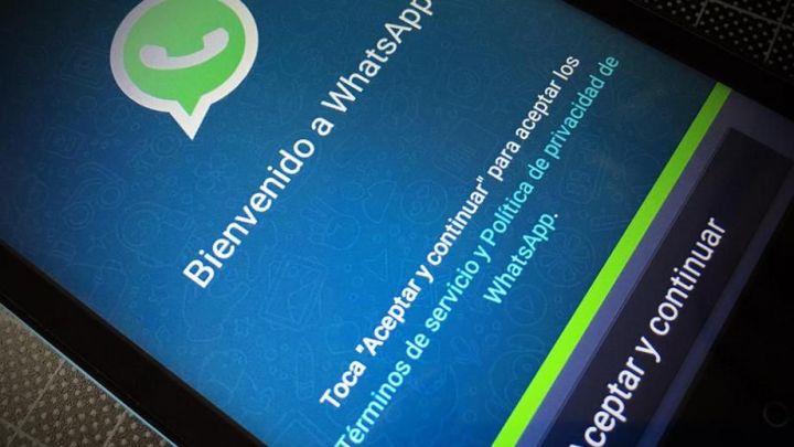 Смартфон могут взломать видеозвонком на WhatsApp. Как защитить себя от хакеров