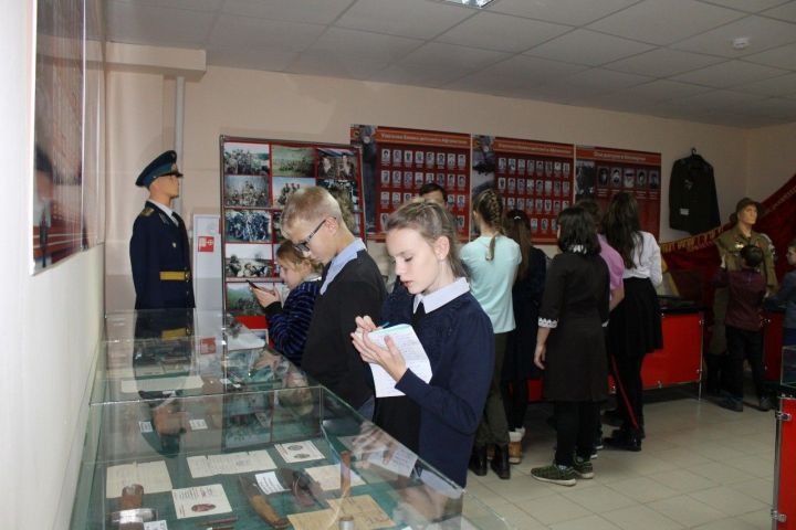 Ученики Алексеевской СОШ №1 посетили Музей Боевой славы