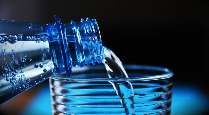Как понять, что вы пьёте мало воды? 5 признаков, которые лучше не игнорировать