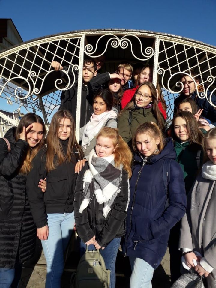 Ученики девятого класса второй школы совершили турне по музеям Елабуги