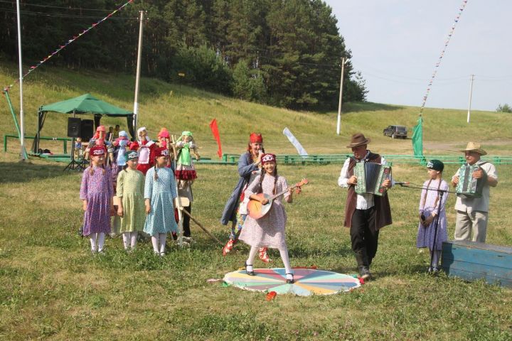 Алексеевский район принял участие в республиканском детском фестивале