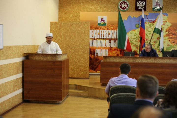 Сегодня в Алексеевском прошло заседание антитеррористической комиссии