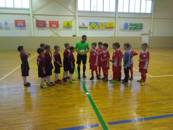 Юные футболисты на Первенстве РТ по мини-футболу в Мамадыше