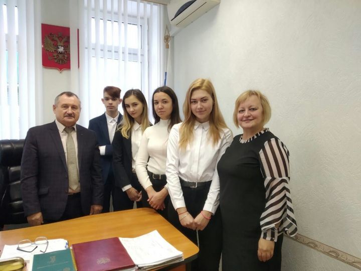 Алексеевские школьники оказались на судебном заседании