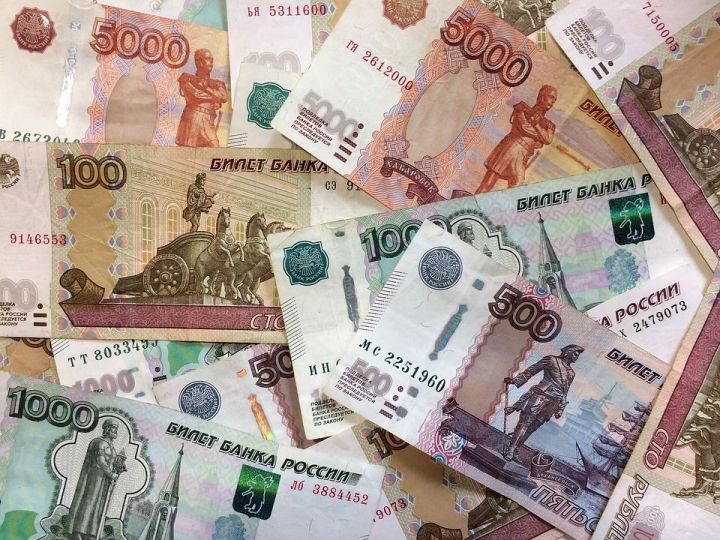В России запретили платить авансы работникам в процентах от зарплаты