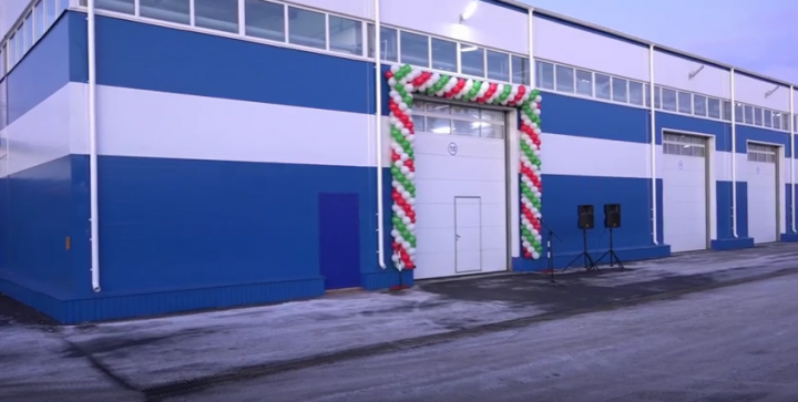 Сегодня на территории основной базы «Алексеевскдорстроя» состоялось открытие нового здания ремонтно-механических мастерских