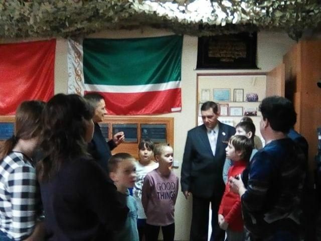 Ребятишки из приюта "Забота" посетили алексеевский Музей боевой славы