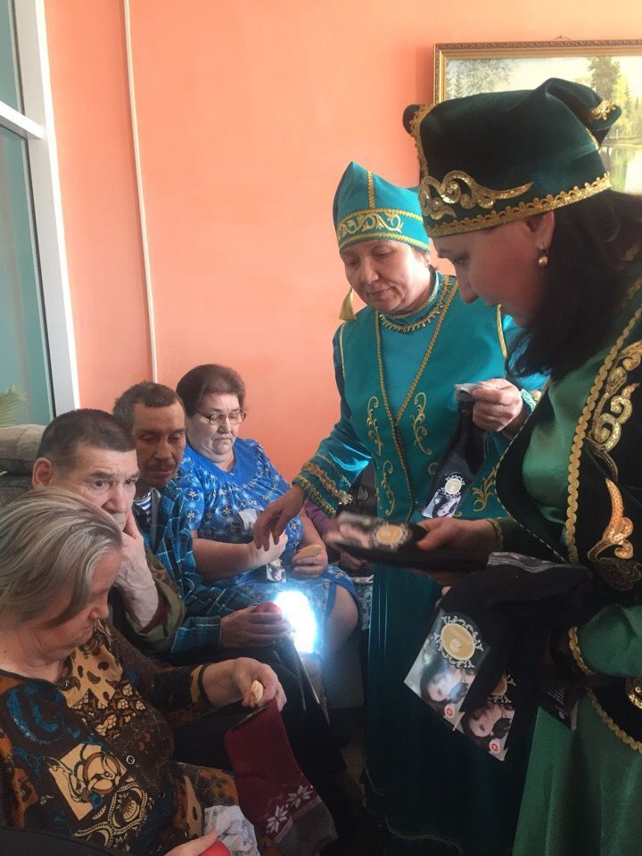 Большетиганцы посетили дом-интернат для престарелых и инвалидов