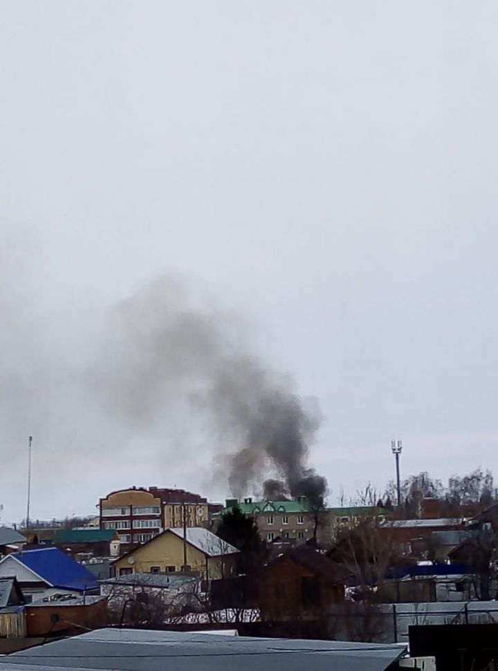 В Алексеевском районе полностью сгорела баня