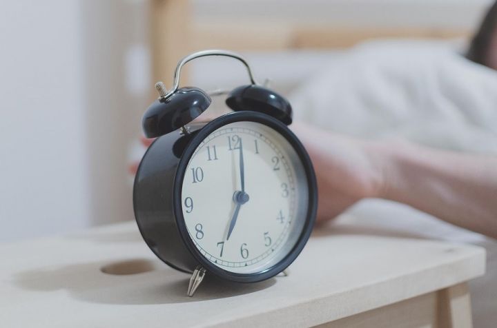 Сколько часов нужно спать человеку в зависимости от возраста