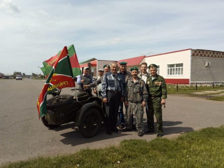 Фоторепортаж: 28 мая в Парке Победы села Билярск прошел митинг, посвященный Дню Пограничника