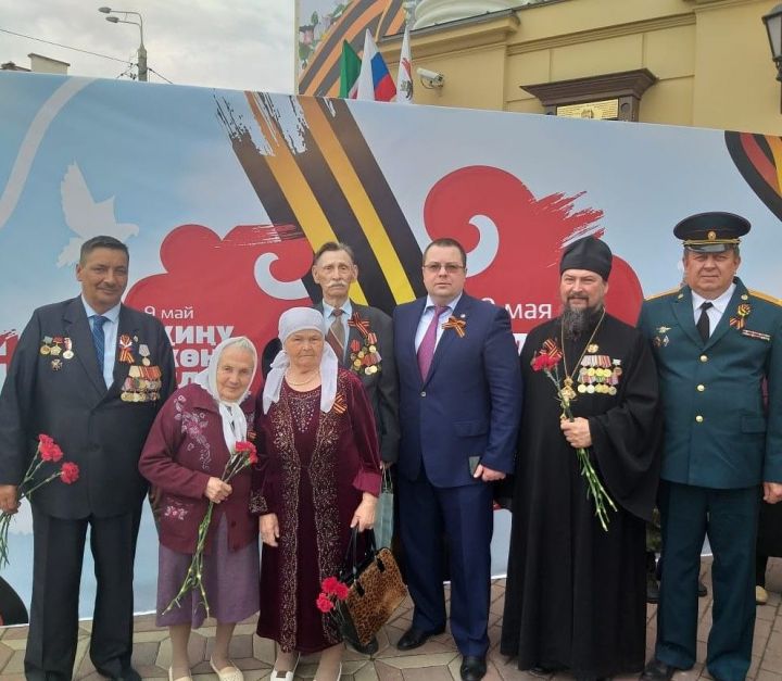 Сегодня делегация Алексеевского района приняла участие в торжественном мероприятии посвященном празднованию Дня Победы