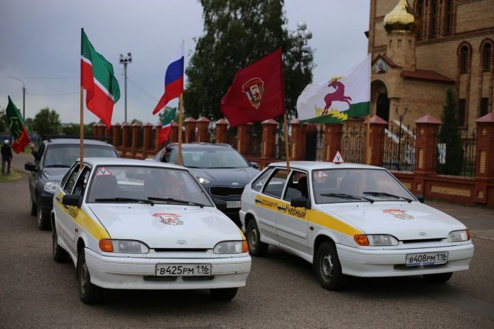 Алексеевский район посетили участники автопробега, посвященного столетию ТАССР
