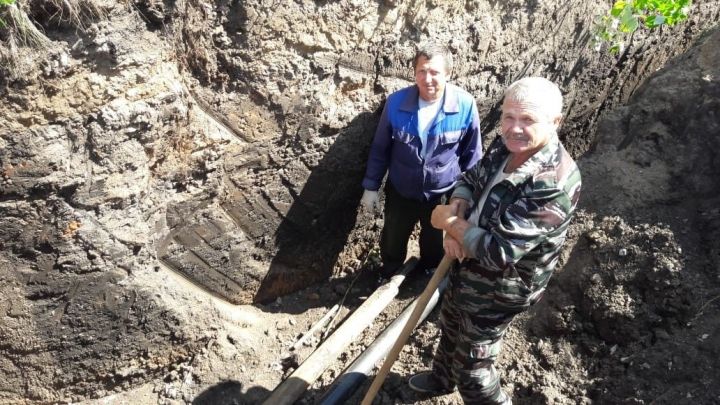 Жители села Сахаровка поблагодарили работников «Алексеевскводоканала»