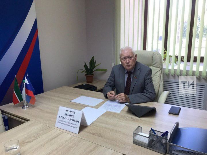 «Люди ищут в общественной приемной правды и разъяснений»: Якунин и Бариев провели прием граждан