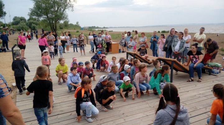Фоторепортаж: В Алексеевском на набережной прошел маленький праздник
