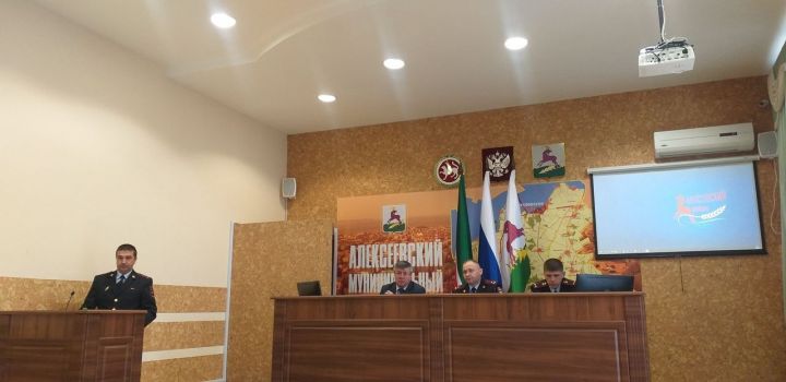 В минувший четверг в Алексеевском состоялось заседание районной комиссии по повышению БДД