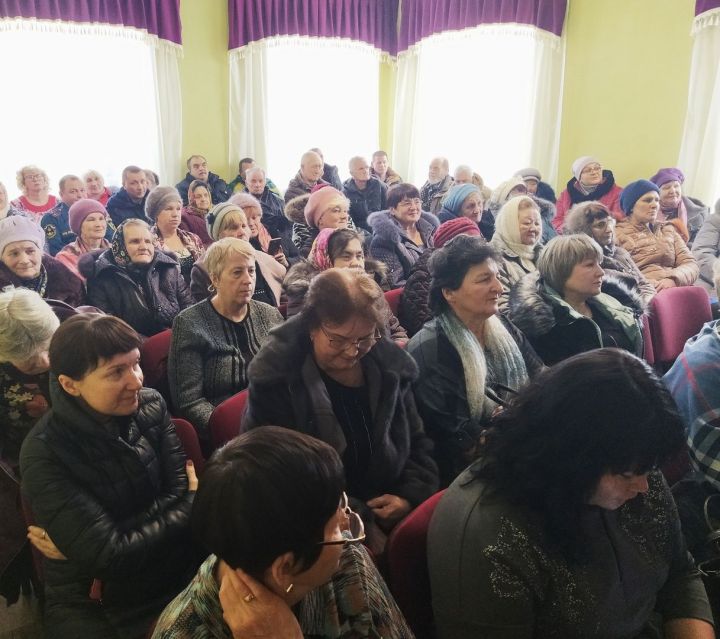 В Алексеевском районе стартовали отчётные собрания об итогах социально-экономического развития поселений за 2019 год и о задачах на 2020 год