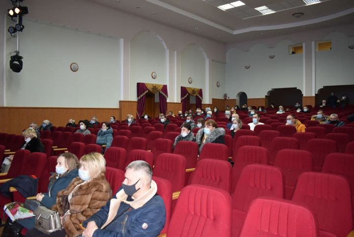 В Алексеевском прошел семинар «Налогообложение и ведение малого бизнеса в условиях отмены "ЕНВД"