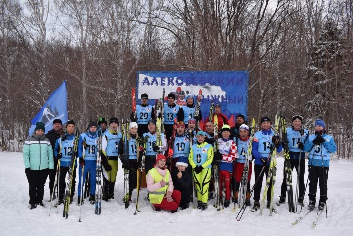 На лыжной базе прошли соревнования "Алексеевского лыжного клуба"