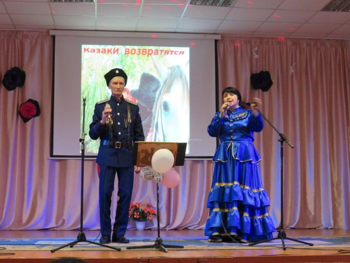 Фоторепортаж: В Ялкынском СДК прошел большой праздничный концерт