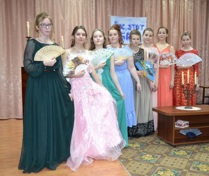 В начале марта в Билярске прошел бал по роману «Война и мир»