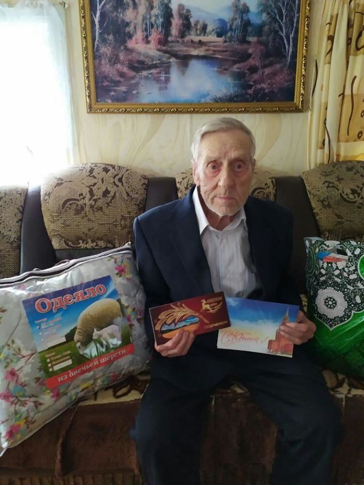 5 мая 90 лет исполнилось труженику тыла Садовникову Николаю Ивановичу