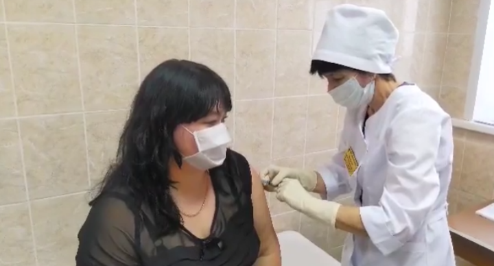 Сотрудники отдела образования Алексеевского района вакцинировались от covid-19