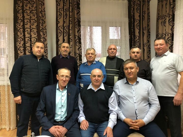 Ветераны Госавтоинспекции поздравили водителей Алексеевского РайПО