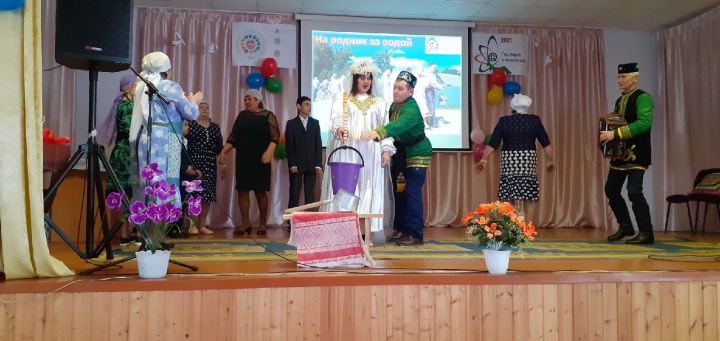 Фоторепортаж: в Ялкынском СДК состоялось первое по району среди СДК и СК открытие Года родных языков и народного единства