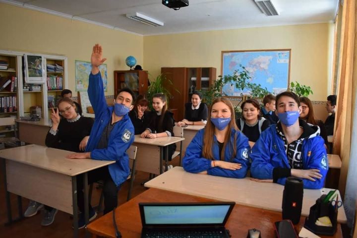 Социальный отряд студентов «Мирас», созданный на базе КФУ, побывал в Алексеевском районе