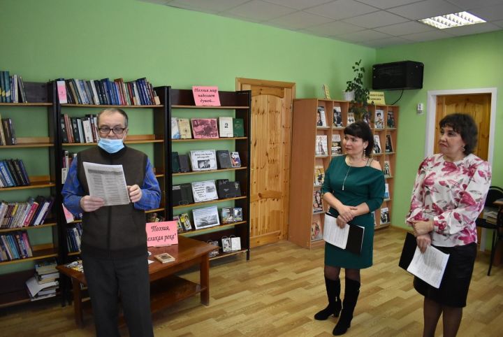 Алексеевские поэты почтили память Мадины Изделюковой